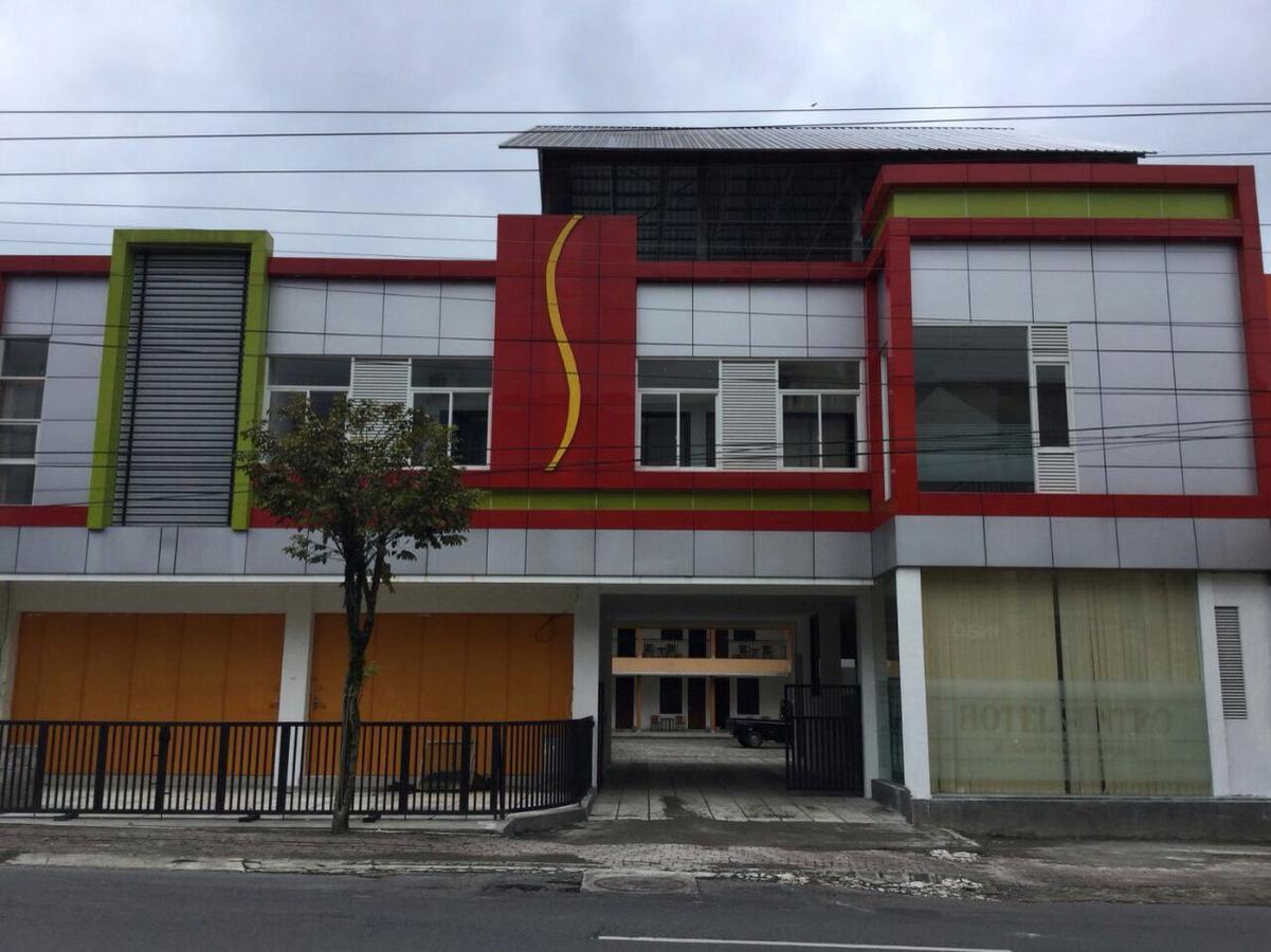 Sentro Hotel Wonosobo Exterior foto